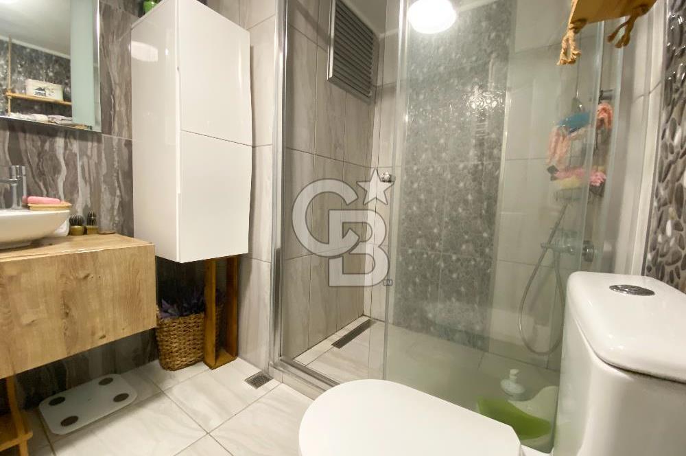 Altayçeşme Saraç Sitesinde Deniz manzaralı satılık 3+1