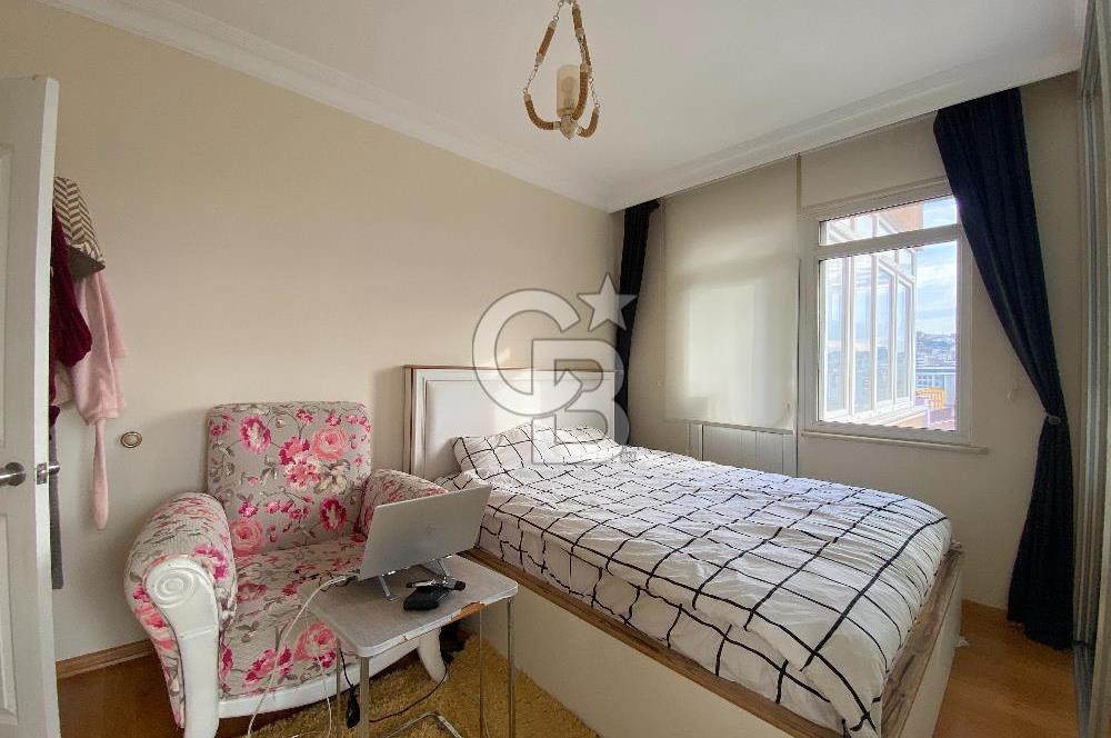 Altayçeşme Saraç Sitesinde Deniz manzaralı satılık 3+1