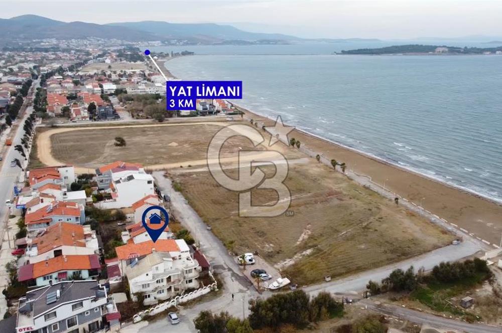 URLA İSKELE'DE DENİZ MANZARALI SATILIK BUTİK OTEL