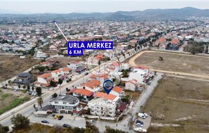 URLA İSKELE'DE DENİZ MANZARALI SATILIK BUTİK OTEL