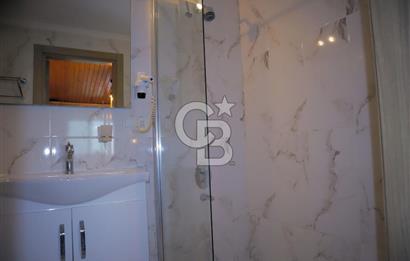 URLA İSKELE'DE DENİZ MANZARALI SATILIK BUTİK OTEL