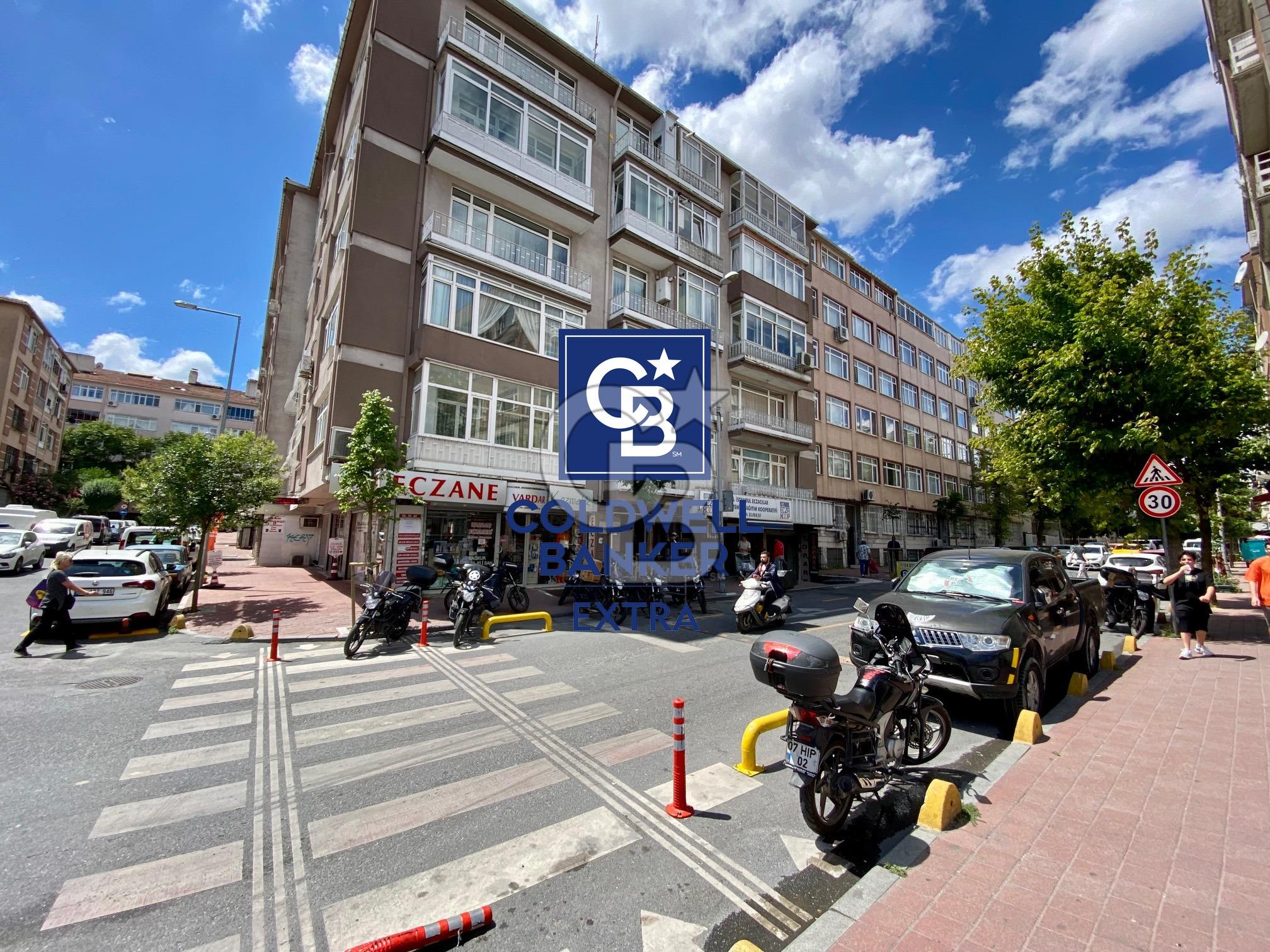 SATILIK KURUMSAL ECZA DEPOSU KİRACILI 900M2 İŞ YERİ