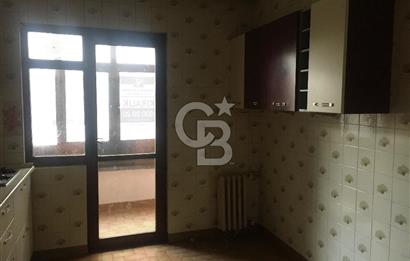 ÇANKAYA ESAT CADDESİNDE KOMBİLİ KİRALIK 3+1