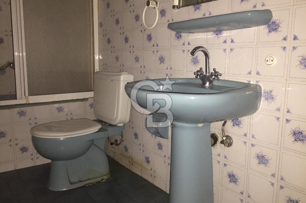 ÇANKAYA ESAT CADDESİNDE KOMBİLİ KİRALIK 3+1