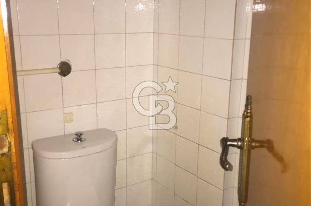 ÇANKAYA ESAT CADDESİNDE KOMBİLİ KİRALIK 3+1