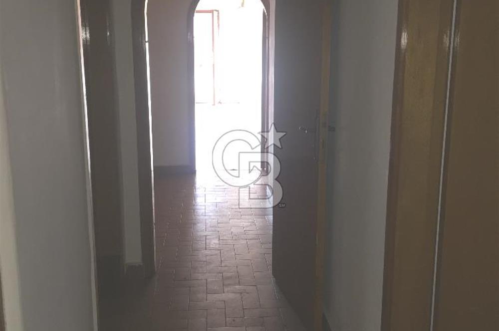 ÇANKAYA ESAT CADDESİNDE KOMBİLİ KİRALIK 3+1