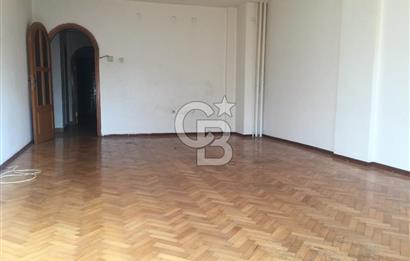 ÇANKAYA ESAT CADDESİNDE KOMBİLİ KİRALIK 3+1