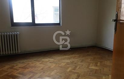 ÇANKAYA ESAT CADDESİNDE KOMBİLİ KİRALIK 3+1