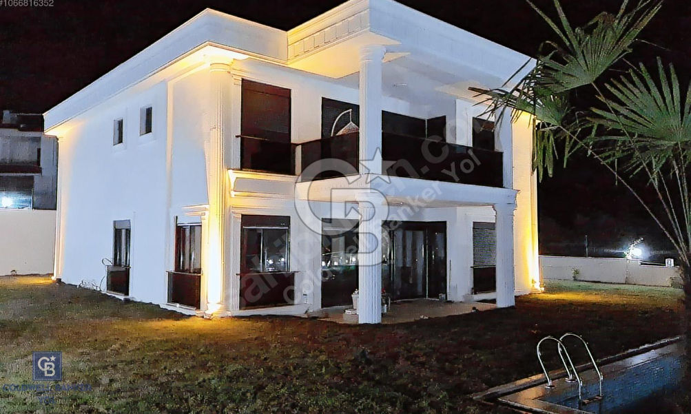 Yalova Termal Akköy Satılık Harika Konumda Lüks Villa..