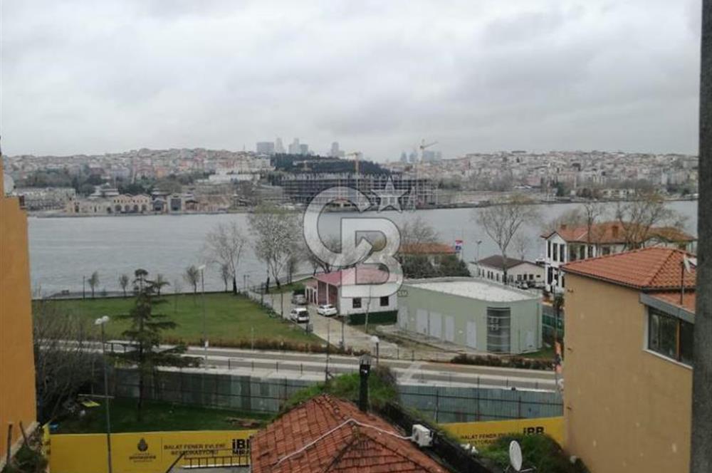 Balat’ta Deniz manzaralı Otele Uygun SATILIK Bina