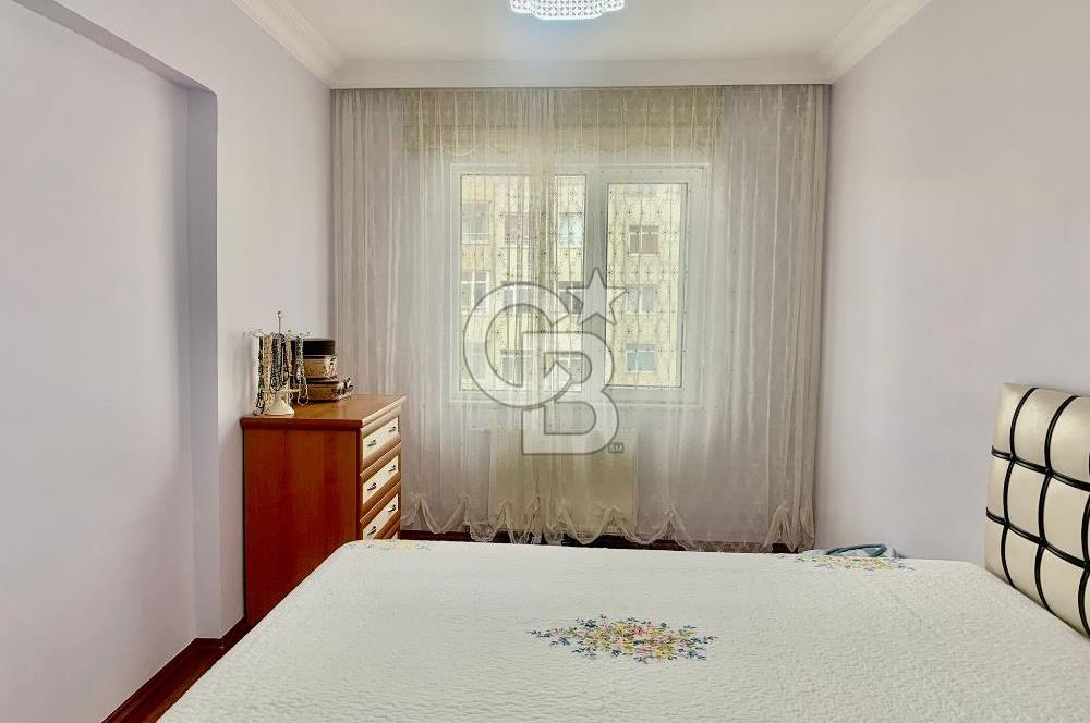 BEYLİKDÜZÜ BARIŞ MAH ÜMİTKENT SİTESİNDE SATILIK 3+1 DAİRE