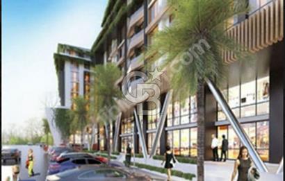 ATAŞEHİR DE SİTE İÇERİSİNDE HAVUZLU OTOPARKLI 2+1 SATILIK DAİRE