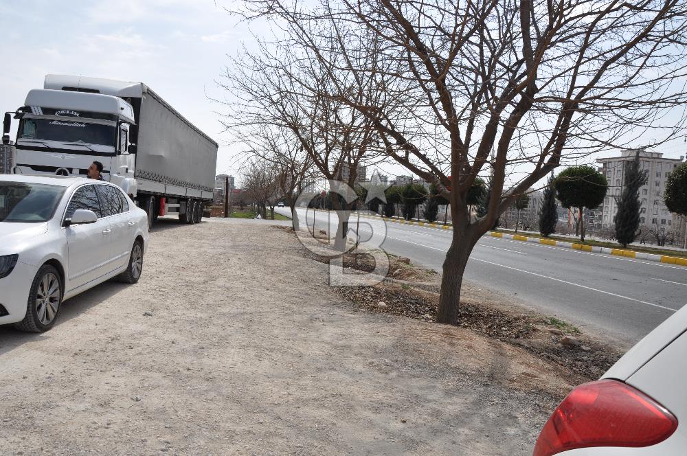CB ACAR'DAN DİYARBAKIR YOLUNA SIFIR 2300 M² MAĞAZA
