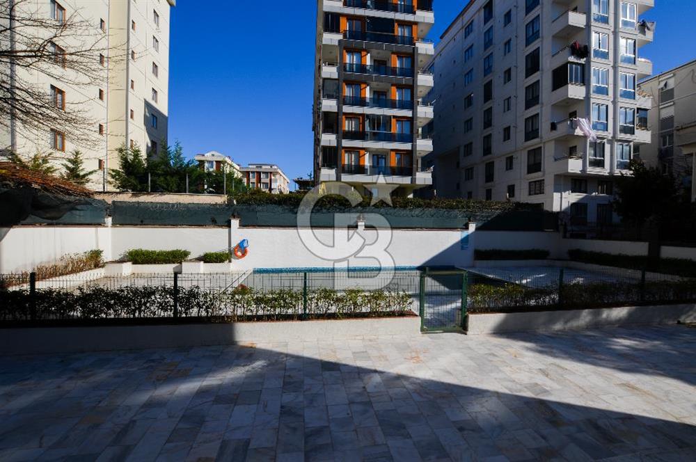 MALTEPEDE METRO VE MARMARAYA YAKIN HAVUZLU GENİŞ 3+1 DAİRE