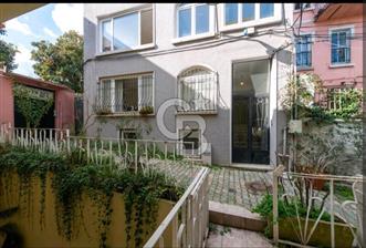 Gümüşsuyu'nda 2,5+1 Geniş Ferah Eşyalı Kiralık Daire Favorilerime Ekle Yazdır