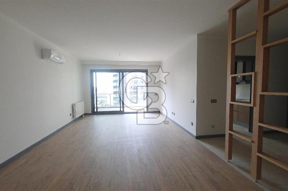 Ataşehir Modern 1 Havuz Cephe Kiralık 3+1 Hazal Muti'den