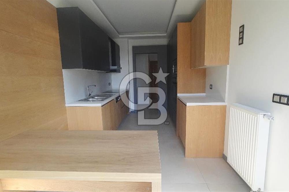 Ataşehir Modern 1 Havuz Cephe Kiralık 3+1 Hazal Muti'den