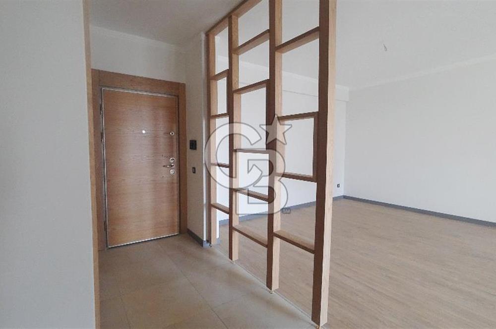 Ataşehir Modern 1 Havuz Cephe Kiralık 3+1 Hazal Muti'den