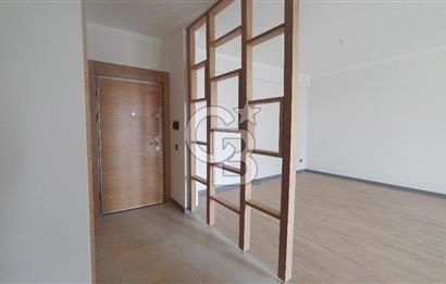 Ataşehir Modern 1 Havuz Cephe Kiralık 3+1 Hazal Muti'den