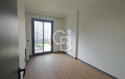 Ataşehir Modern 1 Havuz Cephe Kiralık 3+1 Hazal Muti'den