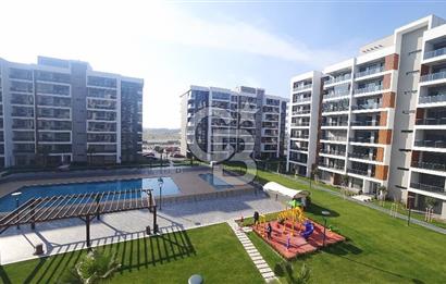 Ataşehir Modern 1 Havuz Cephe Kiralık 3+1 Hazal Muti'den