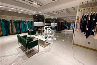 ŞİŞLİ OSMANBEY HALASKARGAZİ CADDESİNDE 250m2 LÜKS MAĞAZA