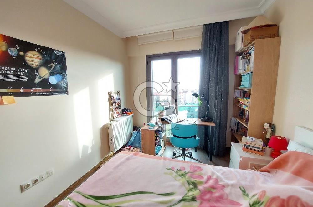 Yakacık Bağbahçe Evlerinde 170m2 3+1 Bahçe Dublex Daire