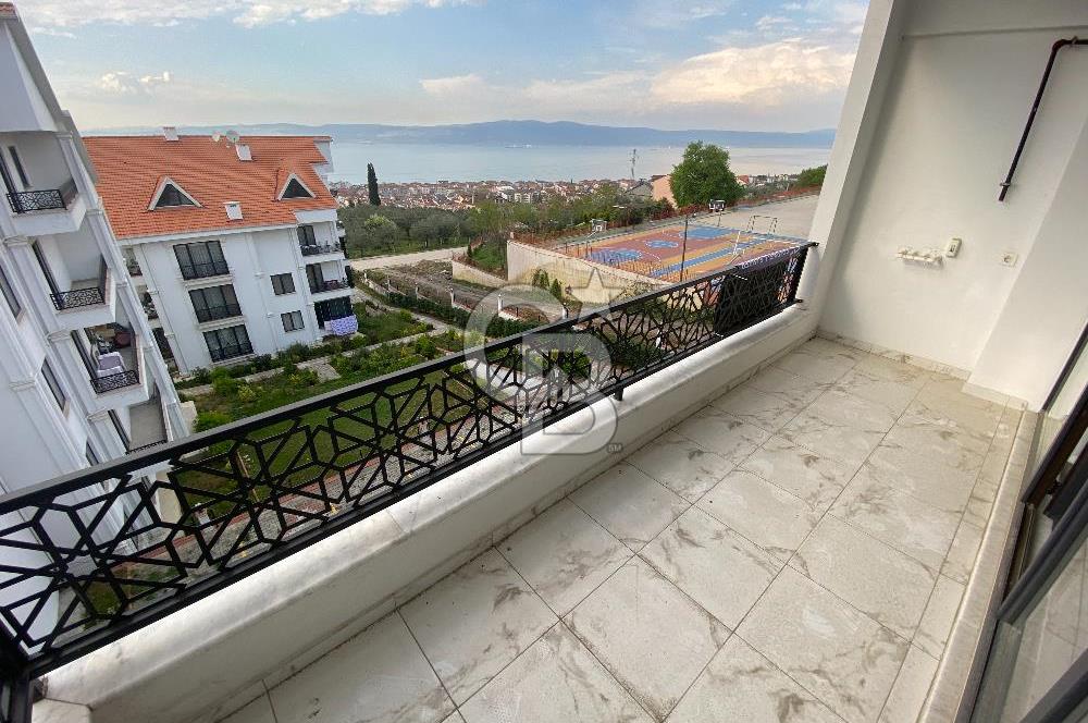 Karamürsel Hetaş Konakları Satılık 5+1 Deniz Manzaralı Dubleks