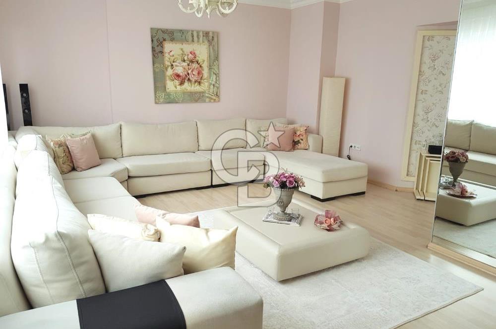 ŞİŞLİ CADDE ÜZERİ 165 m² NET BOŞ SATILIK DAİRE...