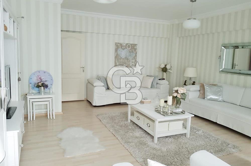ŞİŞLİ CADDE ÜZERİ 165 m² NET BOŞ SATILIK DAİRE...