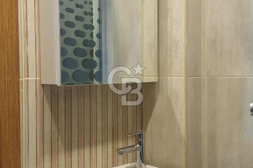 FİNANS MERKEZİ / ŞERİFALİ / ELALMIŞ-GÜVENLİK/K.OTOPARK/BAHÇE -8 YAŞINDA SİTE İÇİ -3+1/143m²