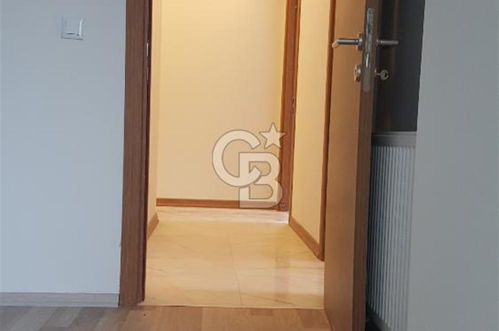 FİNANS MERKEZİ / ŞERİFALİ / ELALMIŞ-GÜVENLİK/K.OTOPARK/BAHÇE -8 YAŞINDA SİTE İÇİ -3+1/143m²