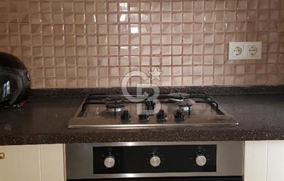 FİNANS MERKEZİ / ŞERİFALİ / ELALMIŞ-GÜVENLİK/K.OTOPARK/BAHÇE -8 YAŞINDA SİTE İÇİ -3+1/143m²