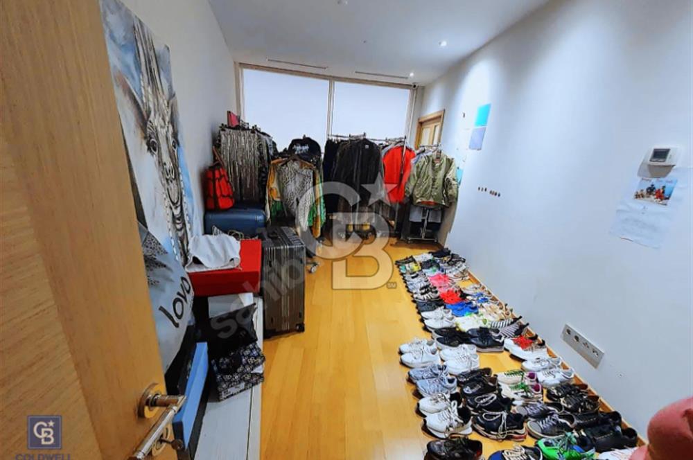 ŞİŞLİ PLAZADA LEBİDERYA DENİZ MANZARALI HARİKA PENTHOUSE DAİRE
