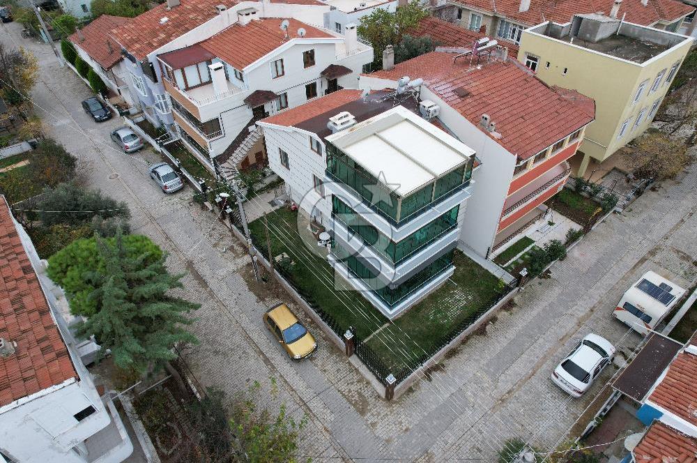 TEKİRDAĞ ŞARKÖY'DE BAHÇELİ, TERASLI 5+2 FOURLEX VİLLA