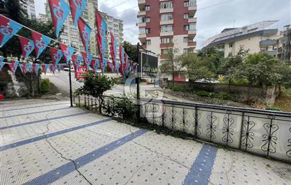 YEŞİLTEPE'DE CADDE ÜZERİ SATILIK DÜKKAN
