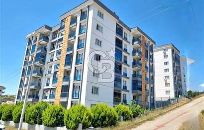 Çiğli İnönü Mah. Bintaş Park Sitesinde Satılık 1+1 Daire