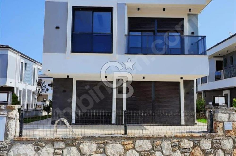 DIDIMDE SATILIK TAM MÜSTAKİL HAVUZLU VİLLA
