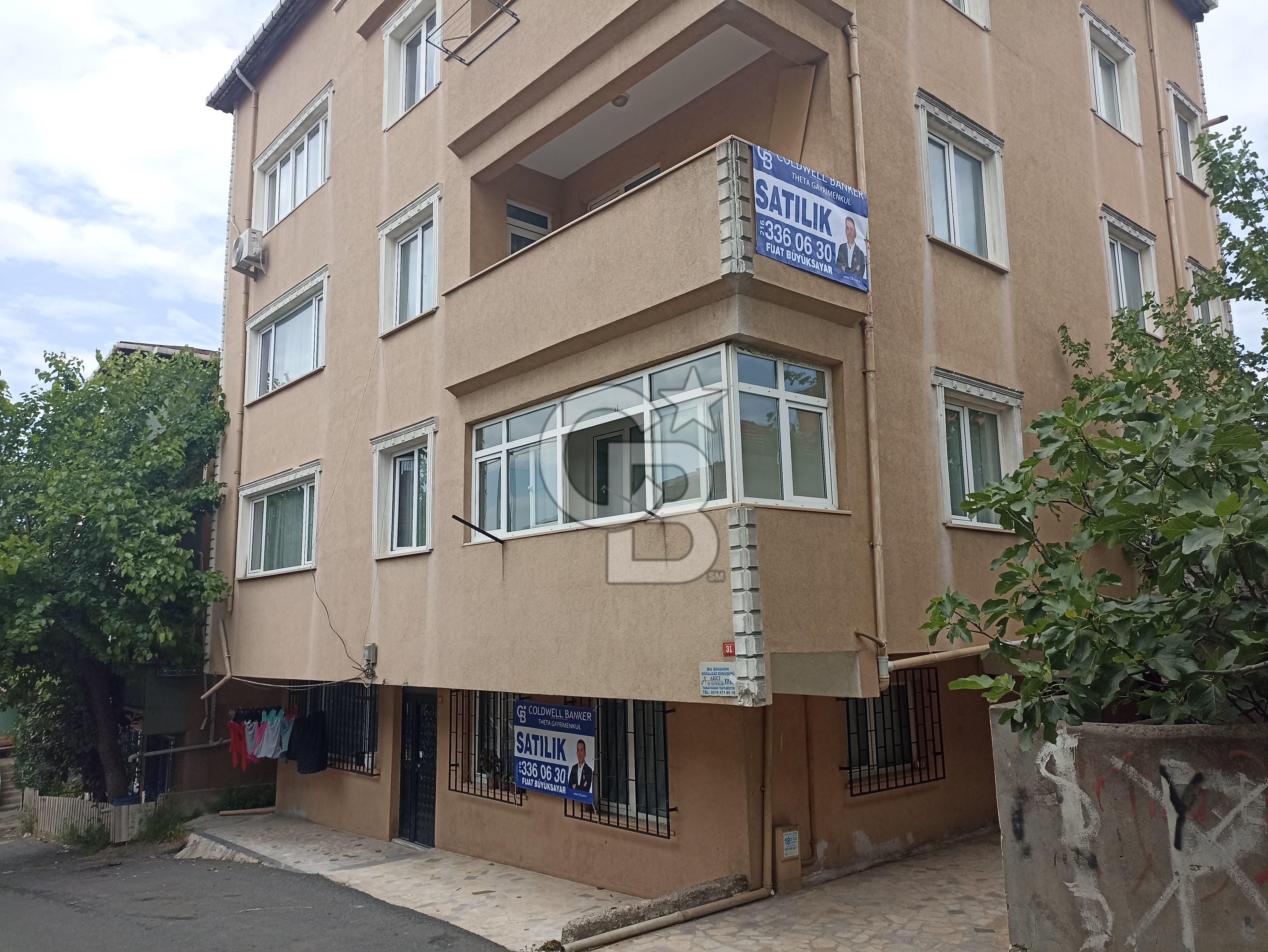 ATAŞEHİR Y.ÇAMLICA SATILIK 2+1 ÇATI KATI TERASLI FERAH DAİRE