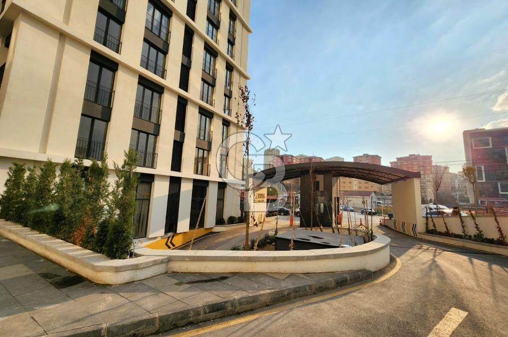 Quattro İstanbul Yüksek Kat Ataşehir Cepheli Satılık Fırsat 1+1