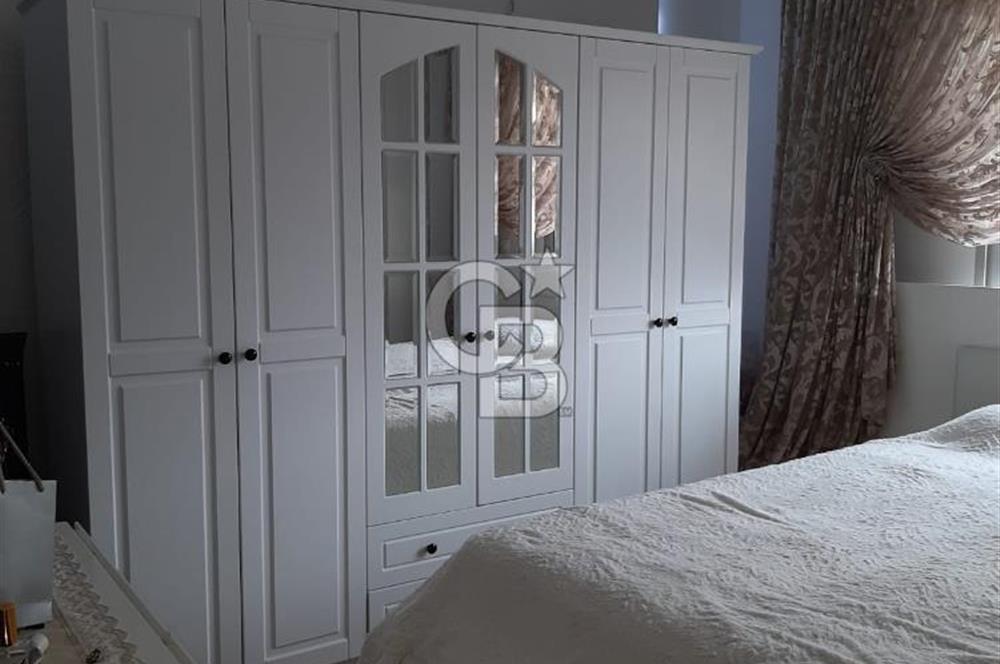 NARLIDERE MAVİSU EVLERİ'NDE SATILIK PANORAMİK DENİZ MANZARALI  3+1 DELUX DAİRE