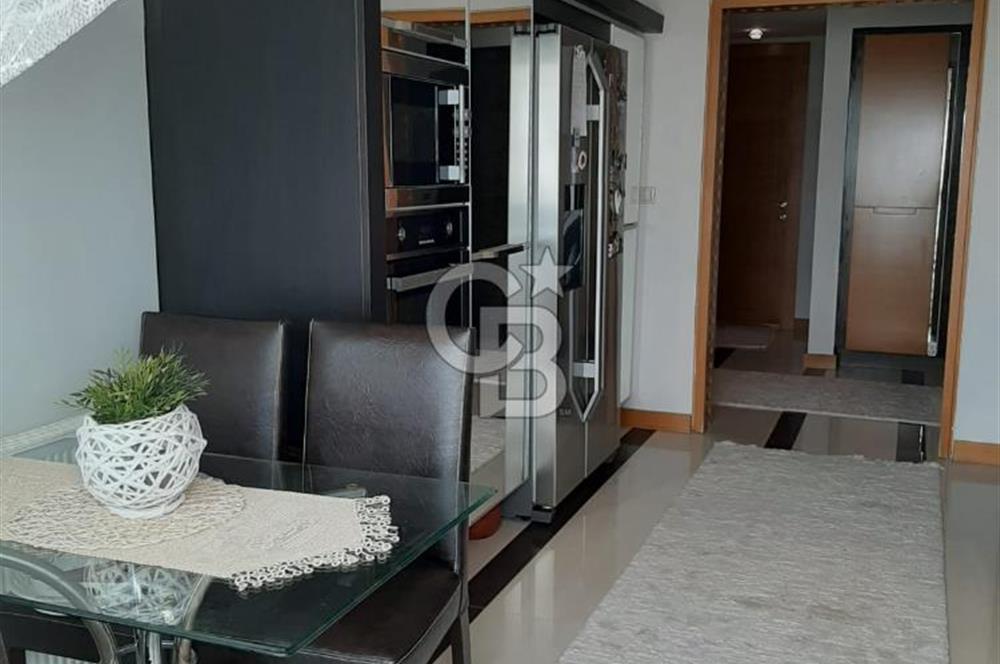 NARLIDERE MAVİSU EVLERİ'NDE SATILIK PANORAMİK DENİZ MANZARALI  3+1 DELUX DAİRE