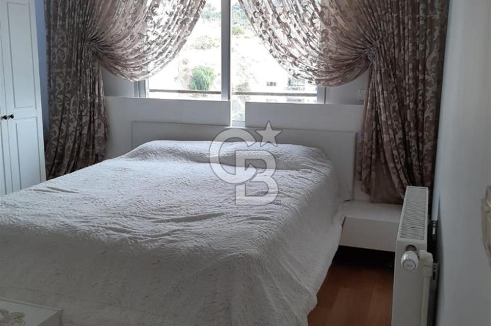 NARLIDERE MAVİSU EVLERİ'NDE SATILIK PANORAMİK DENİZ MANZARALI  3+1 DELUX DAİRE