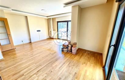 KOZYATAĞI MİNÜBÜS CAD. ÜZERİNDE 5 YAŞINDA BOŞ 3+1 SATILIK DAİRE