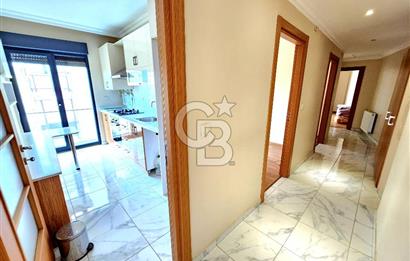KOZYATAĞI MİNÜBÜS CAD. ÜZERİNDE 5 YAŞINDA BOŞ 3+1 SATILIK DAİRE
