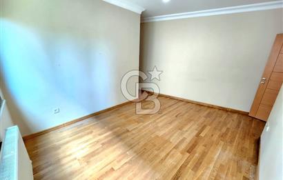 KOZYATAĞI MİNÜBÜS CAD. ÜZERİNDE 5 YAŞINDA BOŞ 3+1 SATILIK DAİRE