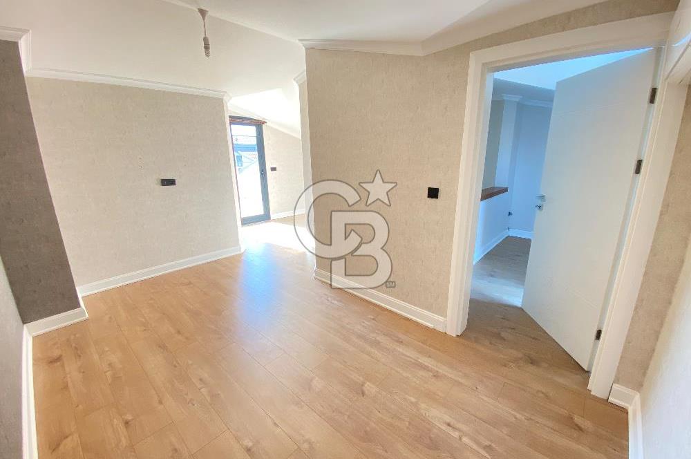 Gaziemir Kahverengi Sitesinde 4+1 Lüks Villa