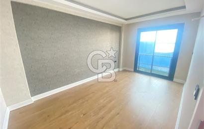 Gaziemir Kahverengi Sitesinde 4+1 Lüks Villa