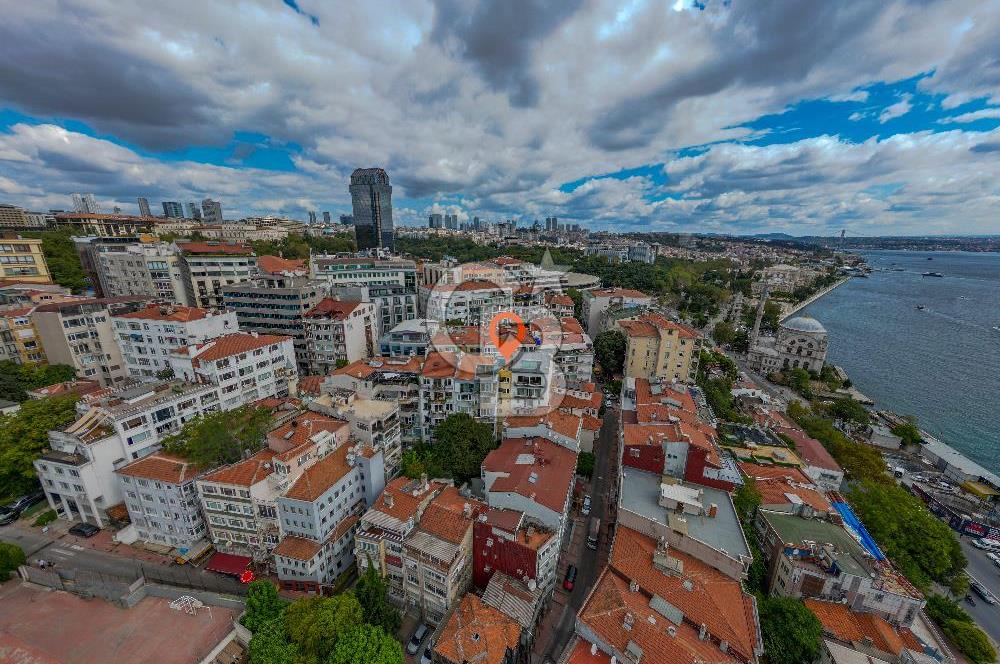 GÜMÜŞSUYU ÖMER AVNİ MAH.DE SATILIK FULL BOĞAZ MANZARALI DUBLEX DAİRE