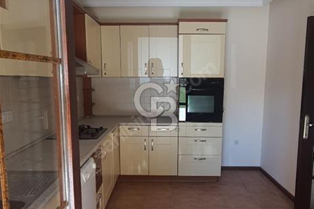  Angora Evlerinde Satılık Geniş Bahçeli 4+1 Dubleks Daire